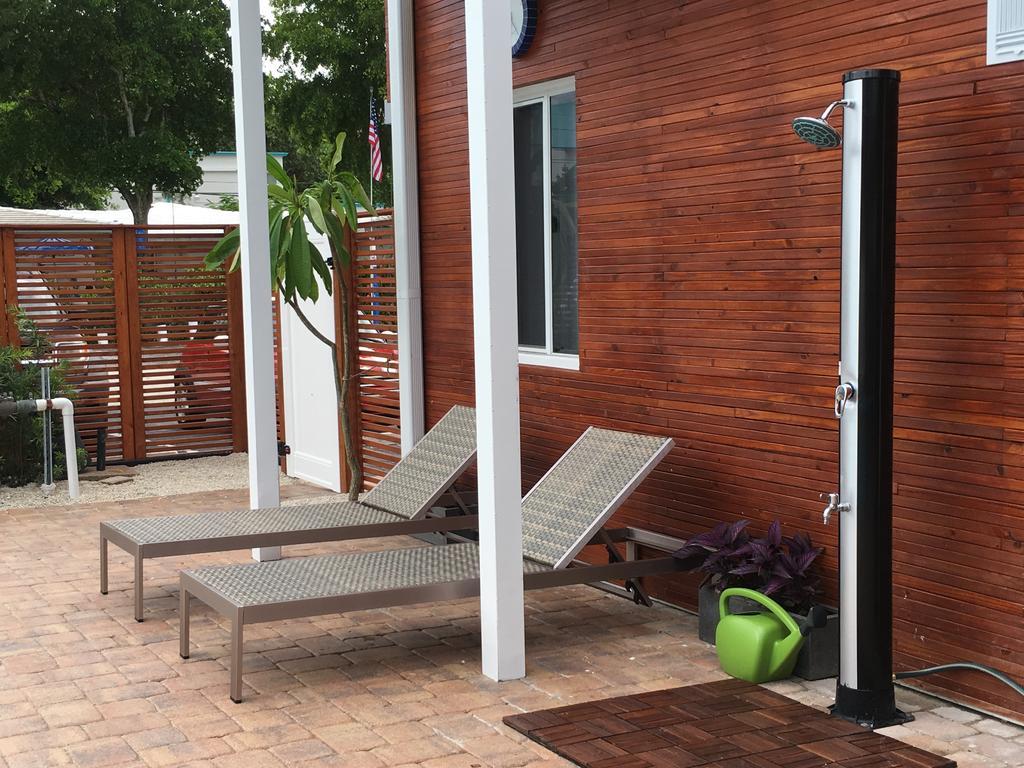 Wave Beach Vacation Rentals Pompano Beach Bagian luar foto