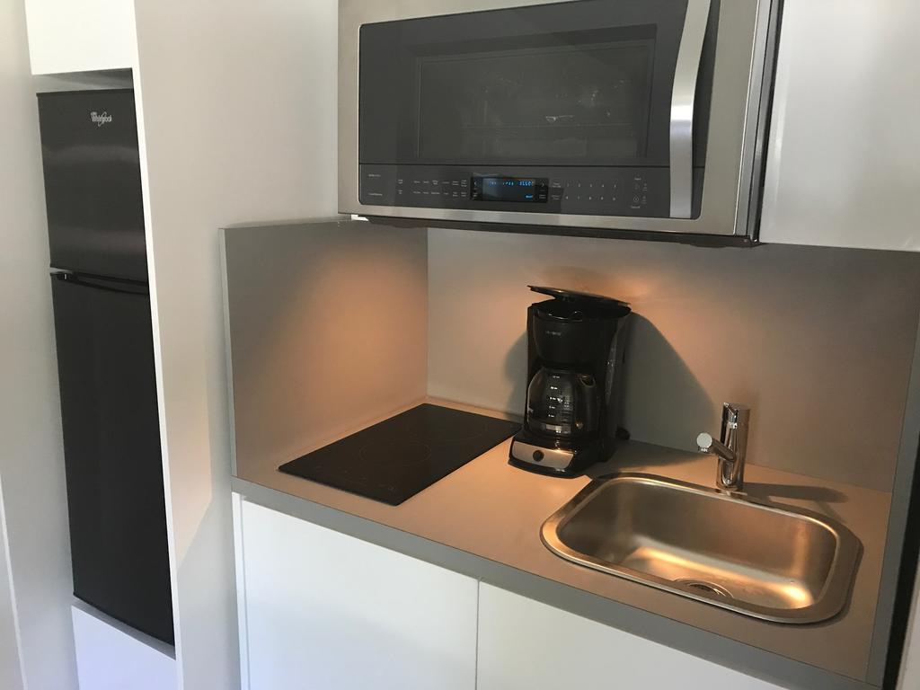 Wave Beach Vacation Rentals Pompano Beach Ruang foto