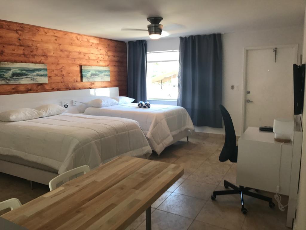 Wave Beach Vacation Rentals Pompano Beach Ruang foto