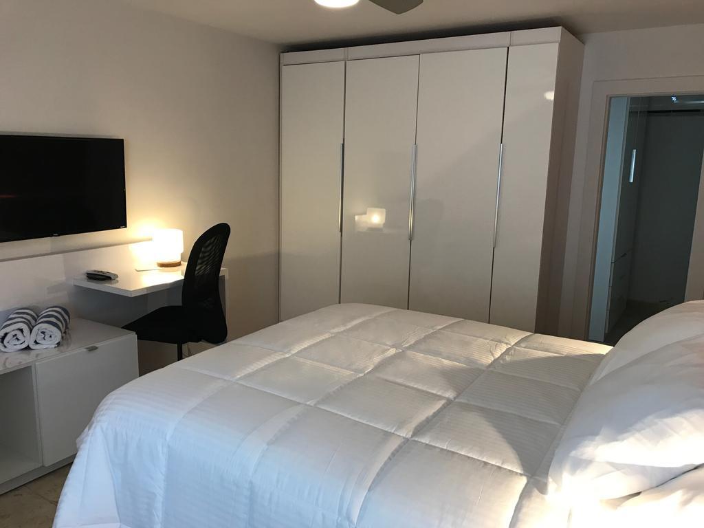 Wave Beach Vacation Rentals Pompano Beach Bagian luar foto