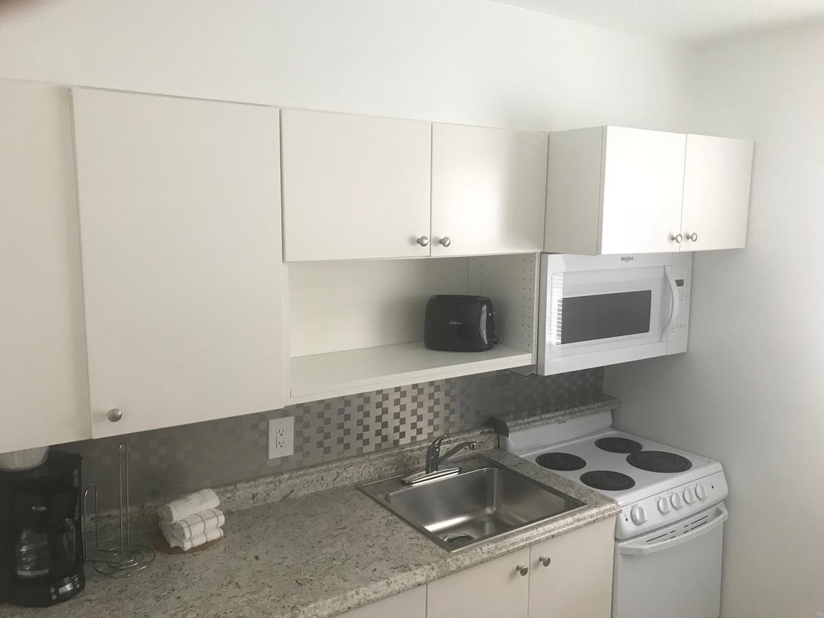 Wave Beach Vacation Rentals Pompano Beach Bagian luar foto